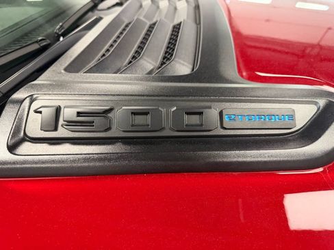 New 2026 RAM 1500 Laramie w/ Night Edition AWD/4WD image 11