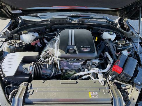 Used 2025 Cadillac CT4 Luxury RWD image 29