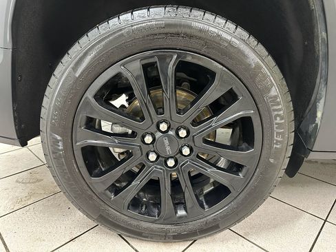 Certified 2023 GMC Acadia SLT w/ Elevation Edition image 14