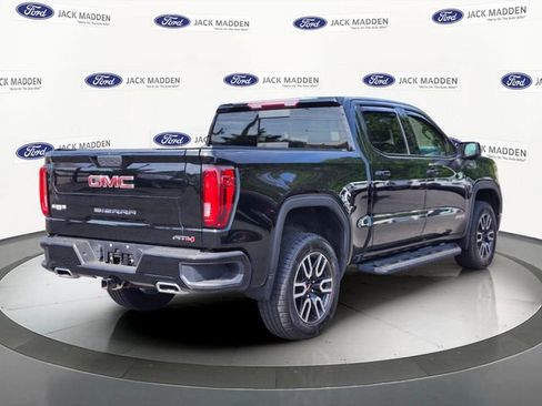 Used 2021 GMC Sierra 1500 AT4 w/ AT4 Preferred Package AWD/4WD image 5