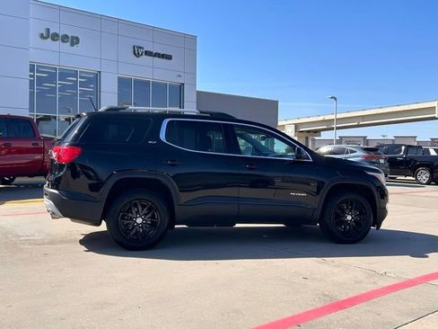 Used 2019 GMC Acadia SLT image 16
