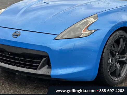 Used 2009 Nissan 370Z Touring w/ Sport Pkg image 6