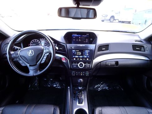 Used 2019 Acura ILX image 14