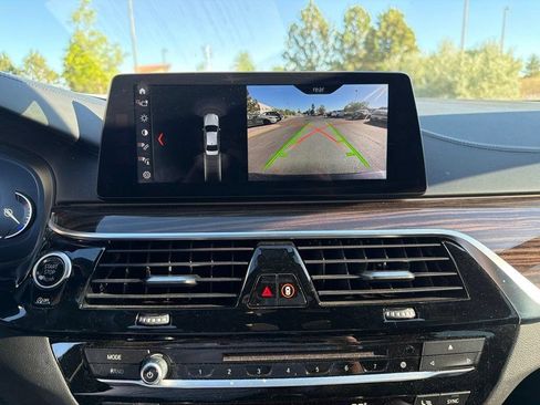 Used 2018 BMW 540i xDrive AWD/4WD image 15