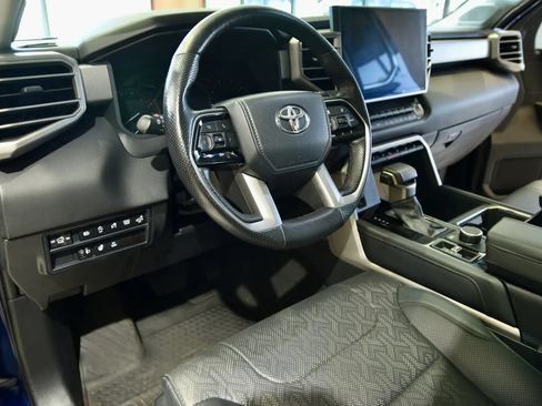Used 2022 Toyota Tundra Limited w/ Power Package AWD/4WD image 12
