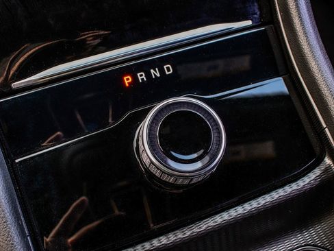 Used 2024 Jeep Grand Cherokee Altitude image 24