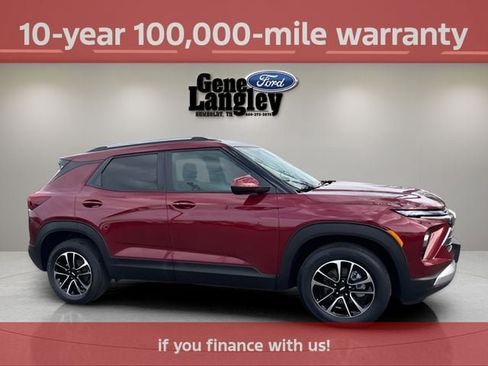 Used 2025 Chevrolet TrailBlazer LT w/ Driver Confidence Package AWD/4WD image 11