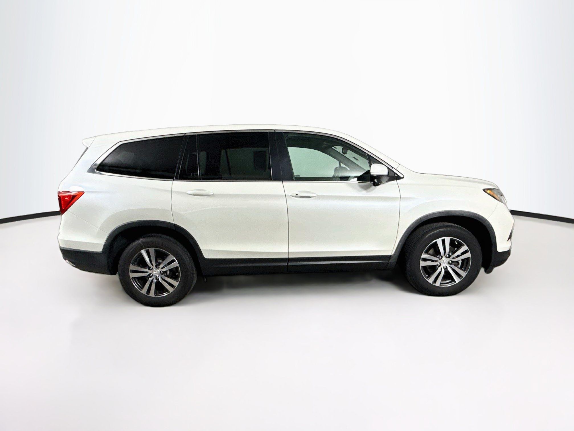 Used 2018 Honda Pilot EX-L image 2