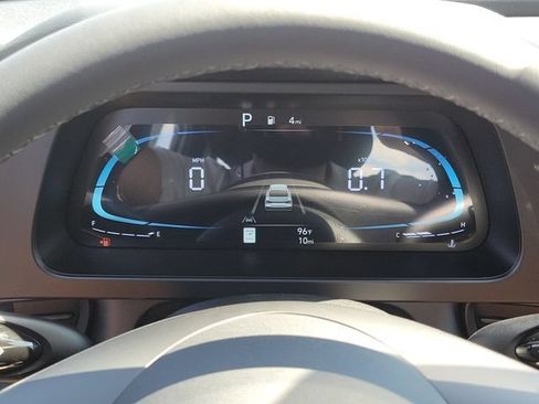 New 2026 Hyundai Elantra SEL Sport FWD image 9