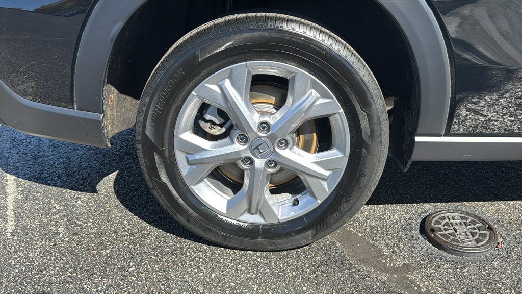 Used 2025 Honda HR-V LX image 8