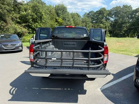 Used 2010 Nissan Frontier XE w/ XE Preferred Pkg RWD image 13
