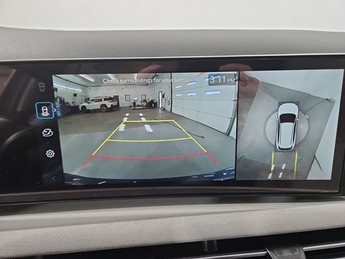 Certified 2025 Hyundai Tucson Limited image 22