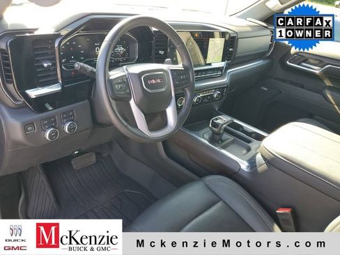 Used 2023 GMC Sierra 1500 SLT w/ SLT Premium Package AWD/4WD image 6