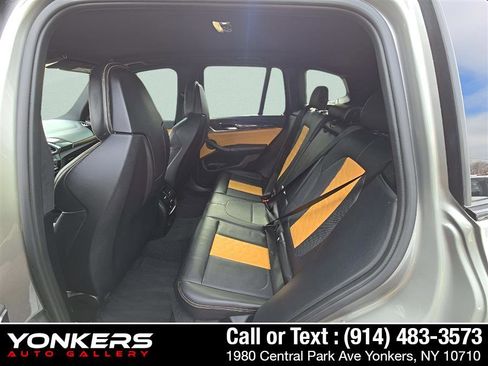 Used 2020 BMW X3 M image 10
