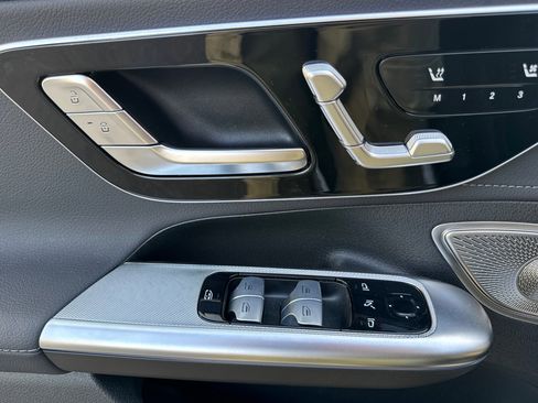 New 2026 Mercedes-Benz EQE 320 4MATIC Sedan image 13