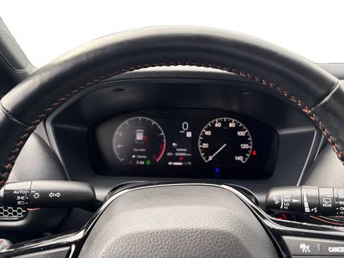 Used 2025 Honda HR-V Sport image 14