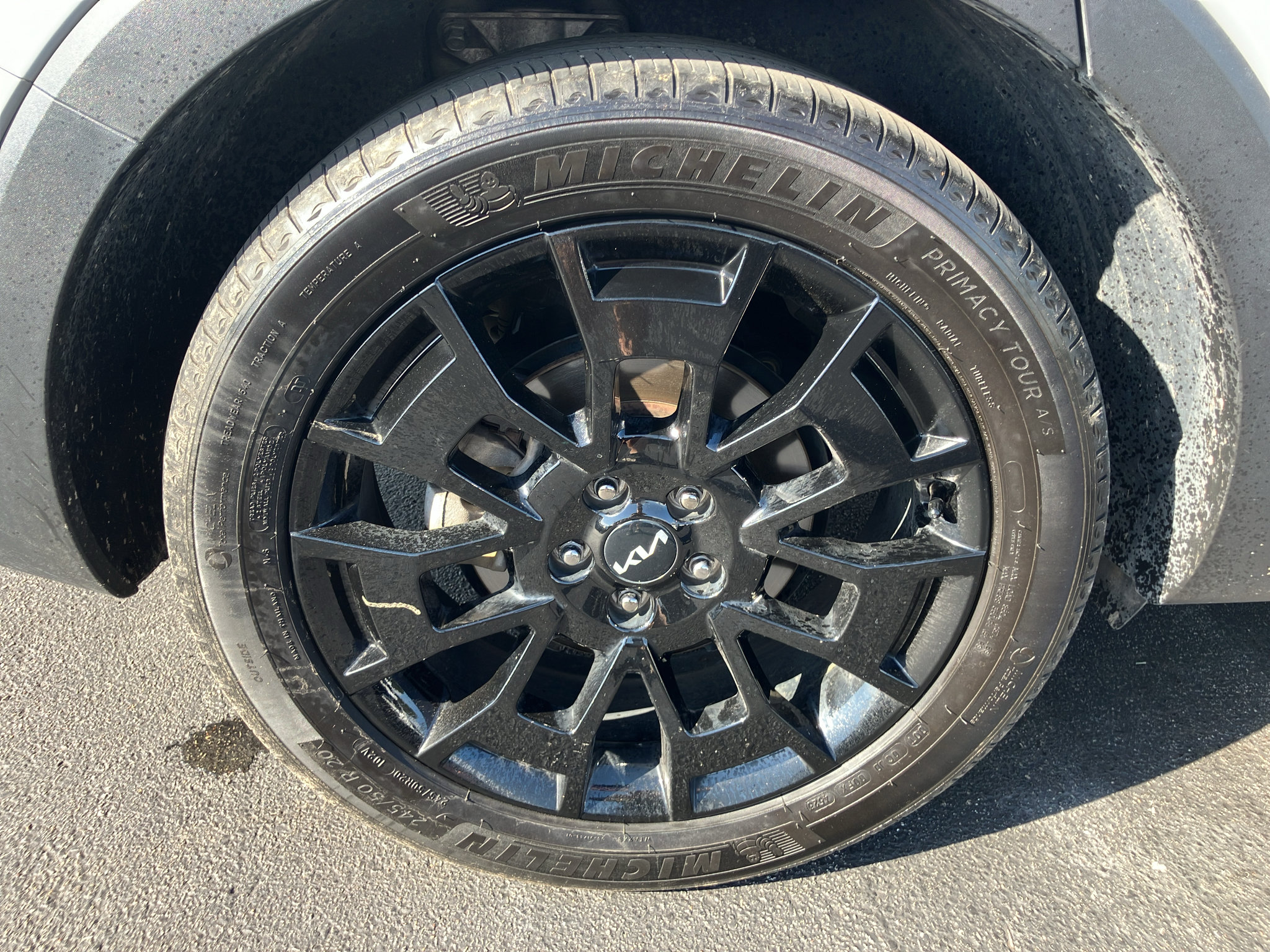 Used 2022 Kia Telluride SX w/ SX Prestige Package AWD/4WD image 9