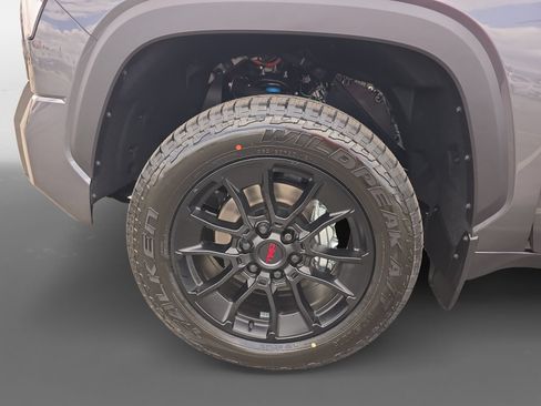 New 2026 Toyota Tundra Limited AWD/4WD image 14