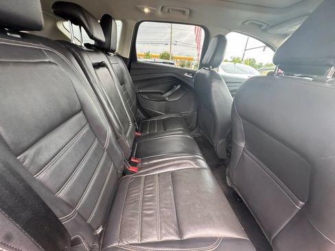 Used 2018 Ford Escape Titanium w/ Ford Safe & Smart Package AWD/4WD image 25