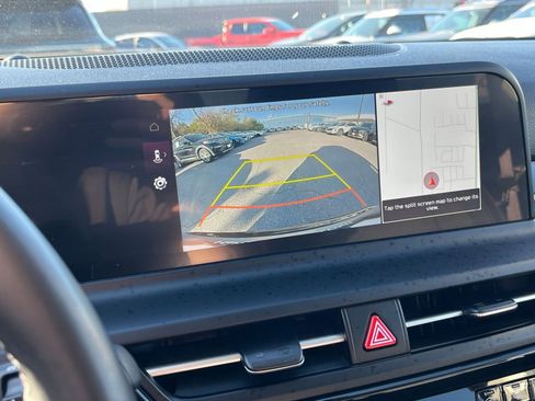 Used 2025 Kia Seltos S image 17