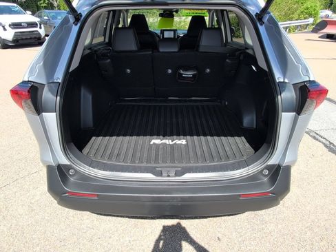 Used 2021 Toyota RAV4 XLE Premium AWD/4WD image 13