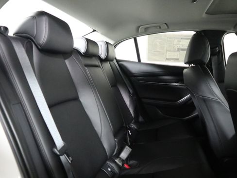 New 2026 MAZDA MAZDA3 2.5 S Sedan w/ Preferred Pkg image 18