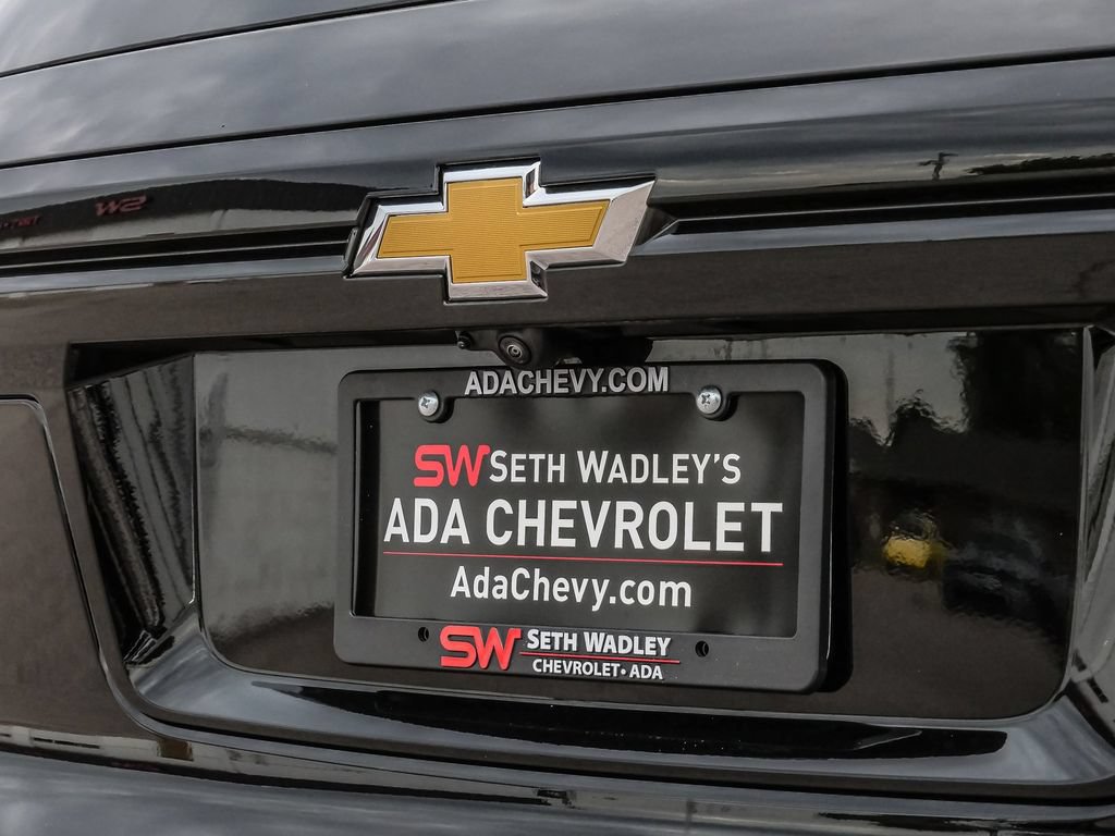 New 2027 Chevrolet Traverse LT w/ Driver Confidence Package FWD image 11