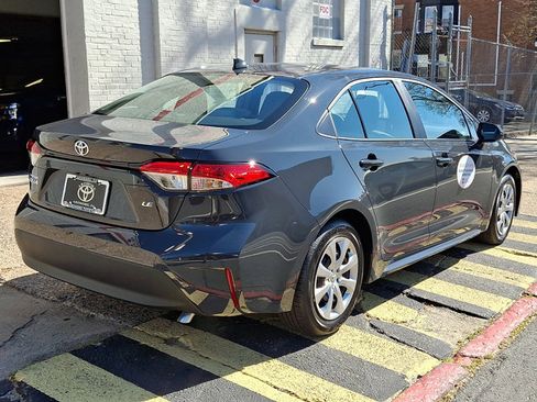 Used 2026 Toyota Corolla LE image 6