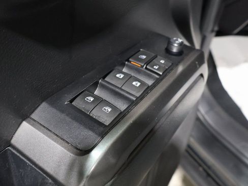 Used 2023 Toyota Tacoma TRD Sport image 15