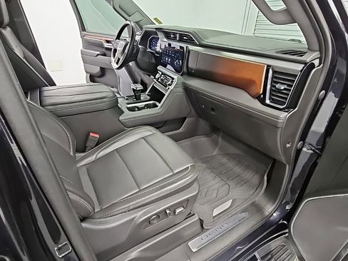 Used 2023 GMC Sierra 1500 Denali image 39