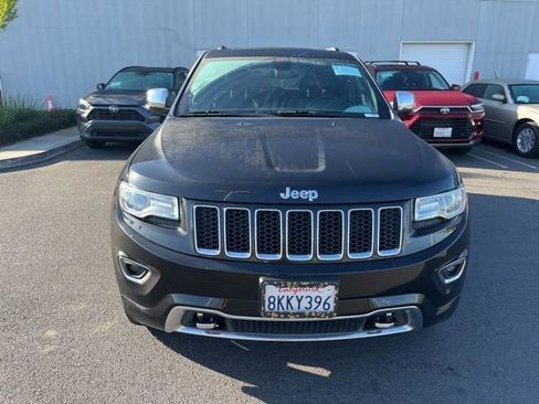Used 2015 Jeep Grand Cherokee Overland image 2