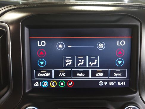 Used 2021 GMC Sierra 1500 AT4 w/ AT4 Premium Package AWD/4WD image 18