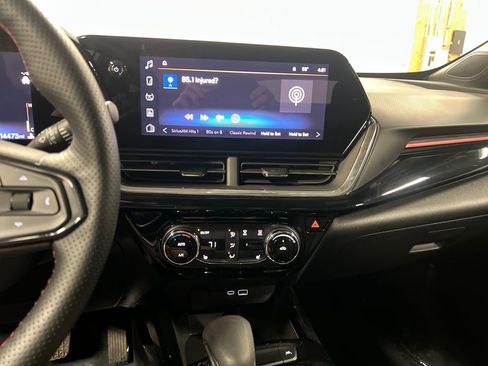 Certified 2025 Chevrolet Trax RS w/ Driver Confidence Package image 22