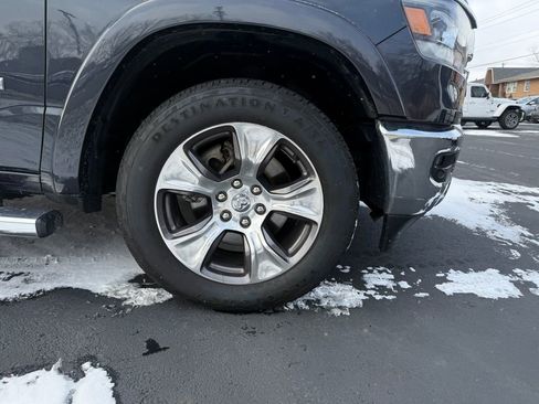 Used 2020 RAM 1500 Laramie image 4