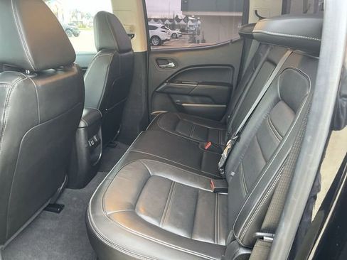 Used 2020 GMC Canyon Denali image 13