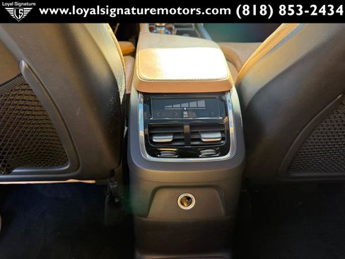 Used 2017 Volvo XC90 T8 Inscription w/ Luxury Package AWD/4WD image 19