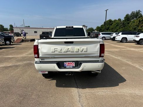 Used 2018 RAM 3500 Laramie Longhorn AWD/4WD image 4