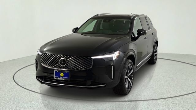 New 2026 Volvo XC90 T8 Core AWD/4WD image 2