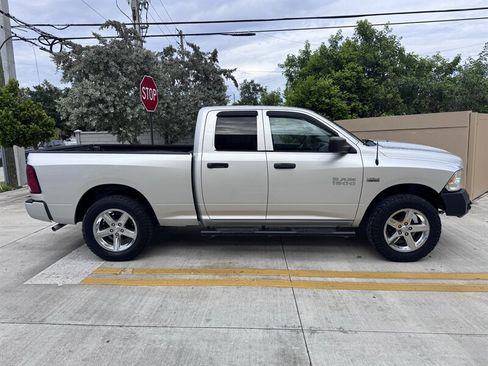 Used 2014 RAM 1500 Express AWD/4WD image 4