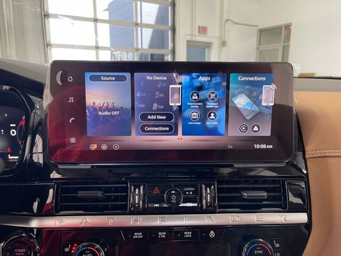 New 2026 Nissan Pathfinder Platinum image 11