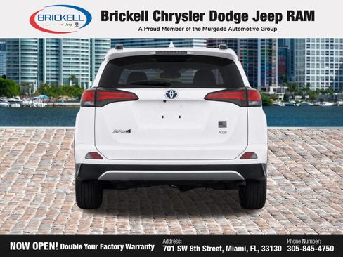 Used 2018 Toyota RAV4 XLE FWD image 7
