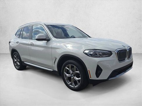 Used 2024 BMW X3 sDrive30i w/ Convenience Package w/ZPA RWD image 3