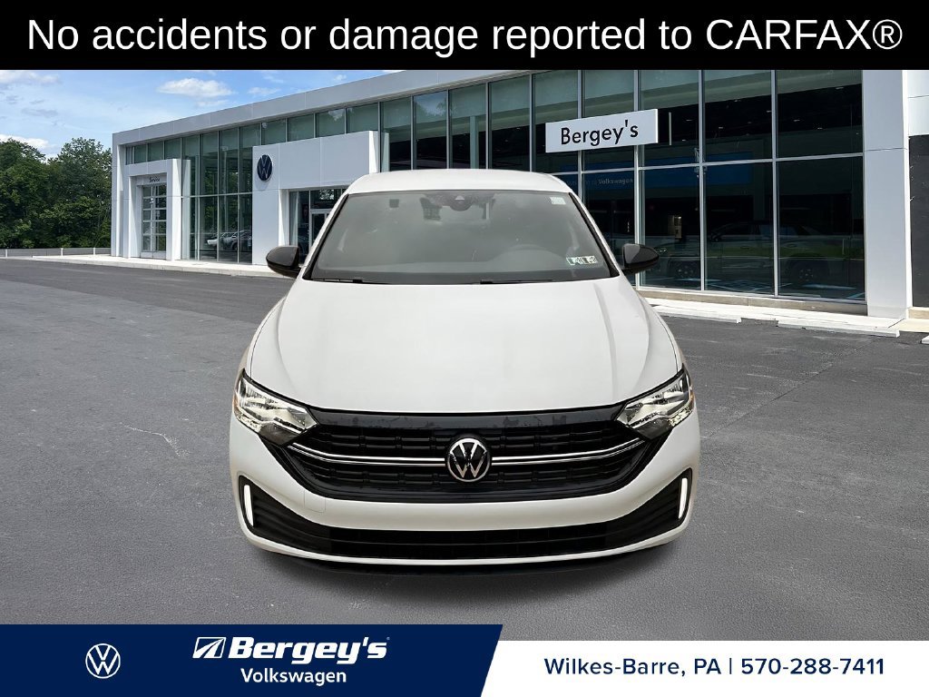 Certified 2023 Volkswagen Jetta Sport FWD image 2