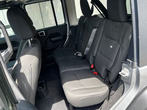 Used 2021 Jeep Wrangler Unlimited Sport AWD/4WD image 22