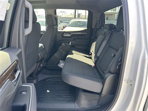 New 2026 GMC Sierra 1500 Elevation w/ LPO, Elevation Black Package image 25