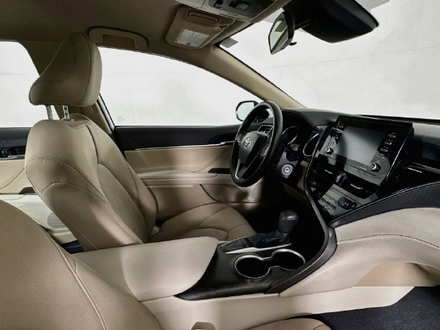 Used 2023 Toyota Camry LE FWD image 24
