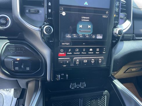 Used 2025 RAM 2500 Laramie AWD/4WD image 20