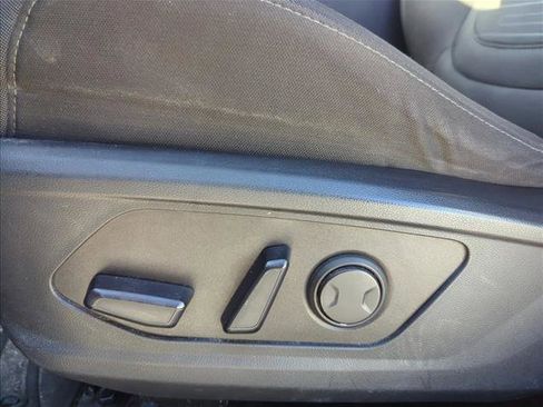 Used 2022 Hyundai Santa Cruz SEL Premium image 10