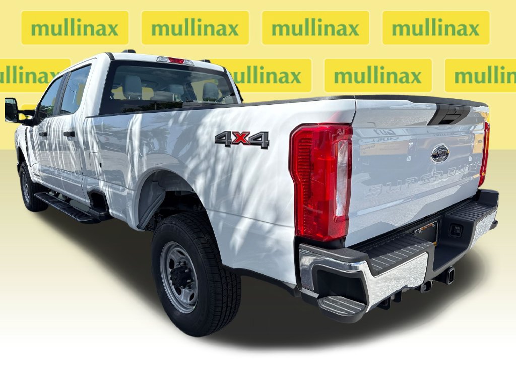 New 2026 Ford F350 XL w/ XL Chrome Package AWD/4WD image 4