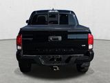 Used 2016 Toyota Tacoma TRD Sport image 6